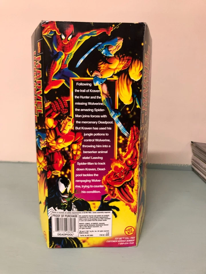 Figura de acción Marvel Universe Deadpool 1997 Toy Biz 10" Foto 3 de 4