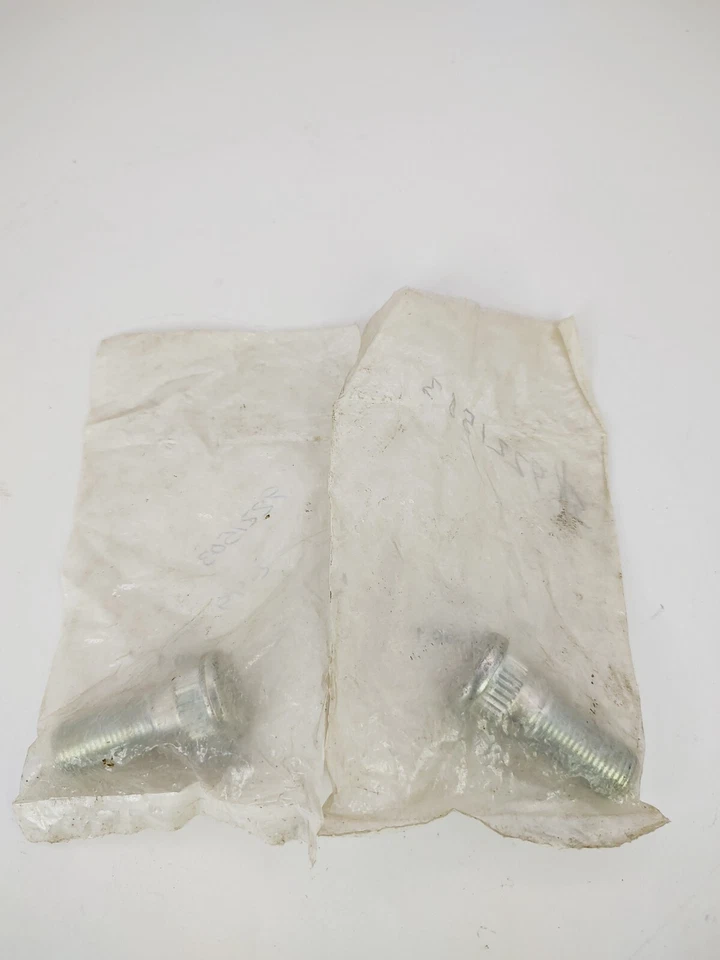 Paquete de 2 pernos de rueda Dorman 97000.1 Foto 2 de 4