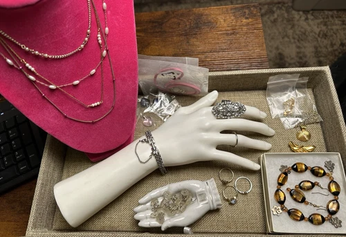 Vintage Estate Costume Jewelry Lot Necklaces Rings Pendants GOLDETTE Bracelet