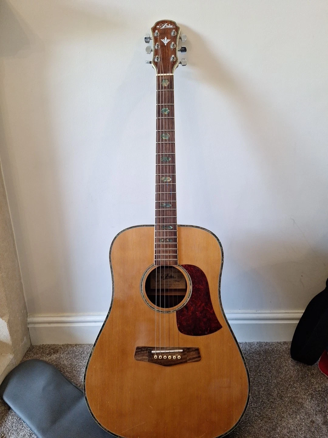 Picture 1 of 23