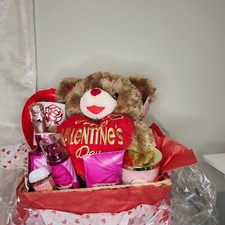 Valentines Day Gift Basket for Her,Valentine Gift Set for Women Gifts Box for Gi