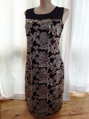 BLACK GOLD Silver 18 metallic floral Lace Over layer Shift Dinner party DRESS - Picture 5 of 6