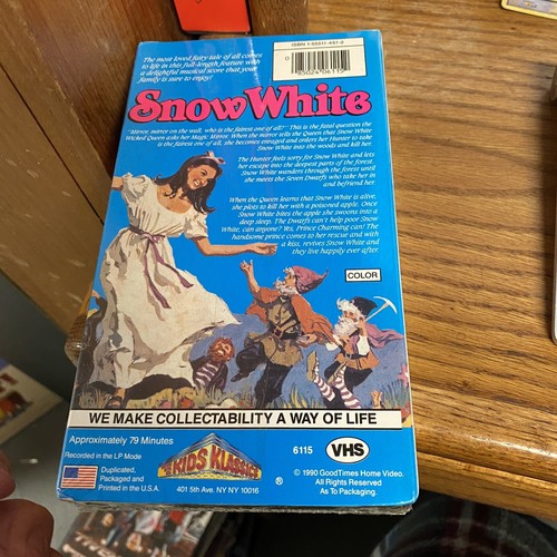 Snow White (VHS, 1990) Kids Klassics Goodtimes Live Action Real People - Picture 3 of 9