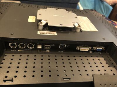 Totoku CDL2107A Autoscan Display 18