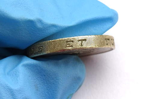 1996 Elizabeth II  One Pound Coin / "Decus Et Tutamen" / Shipping Via FedEx - Picture 9 of 16