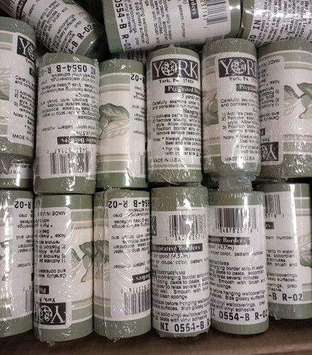 New Leaf Garland Stripe Wall Border Green & White 3" x 15 ft Wallpaper Prepasted - Picture 2 of 3