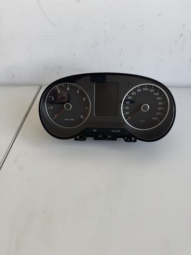 VW Polo 6R Bj.2010 Tacho Tachometer Kombiinstrument  6R0920860D