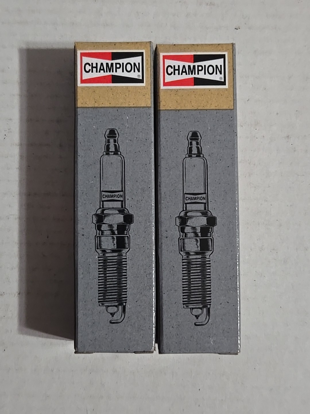 Champion 7034 Spark Plug New Quantity Of 2