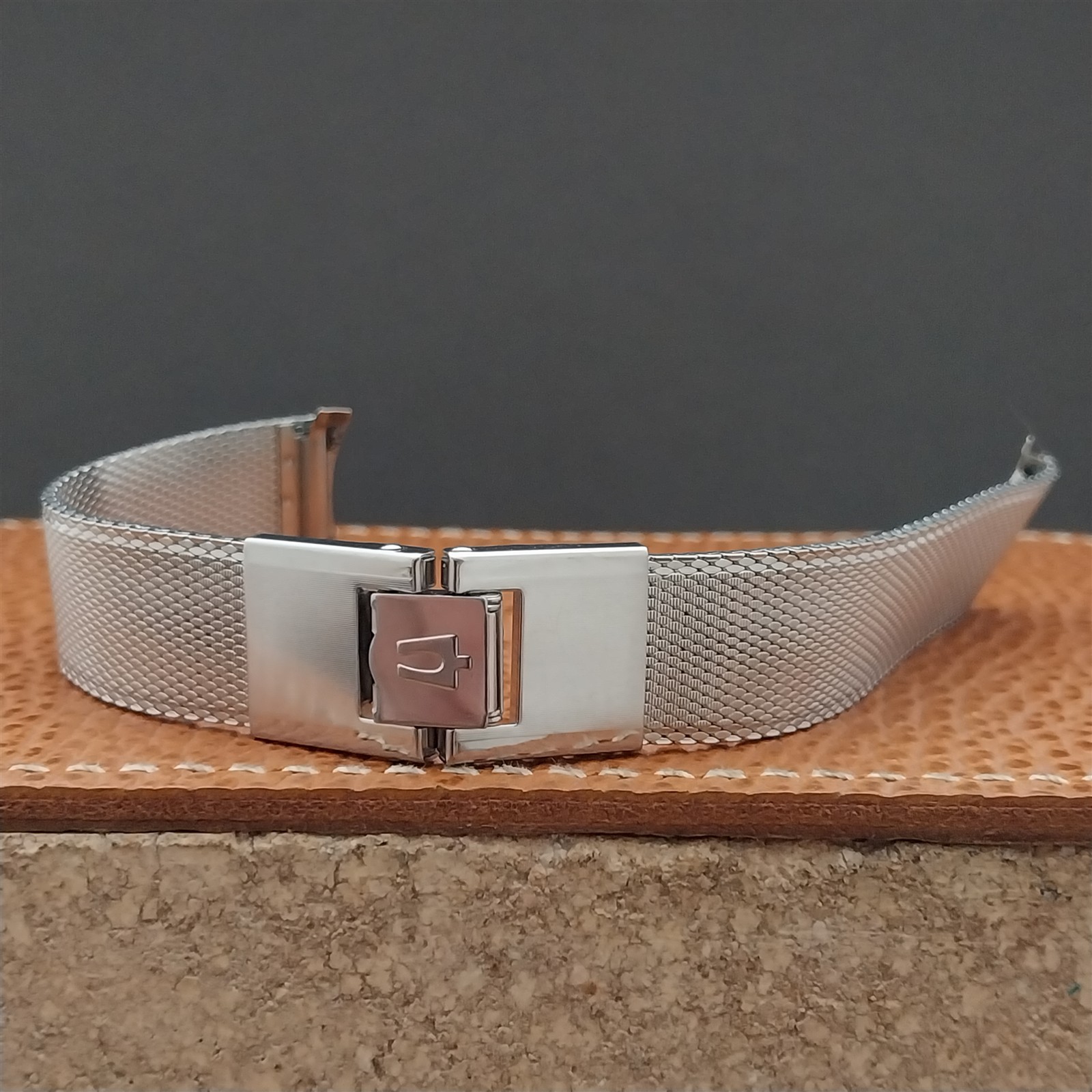 17.2mm Accutron Stainless Steel Mesh Kreisler nos 1960s Vintage Watch Band