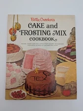 Betty Crocker’s Cake and Frosting Mix Cookbook 1st Edition 1st Printing 1966 