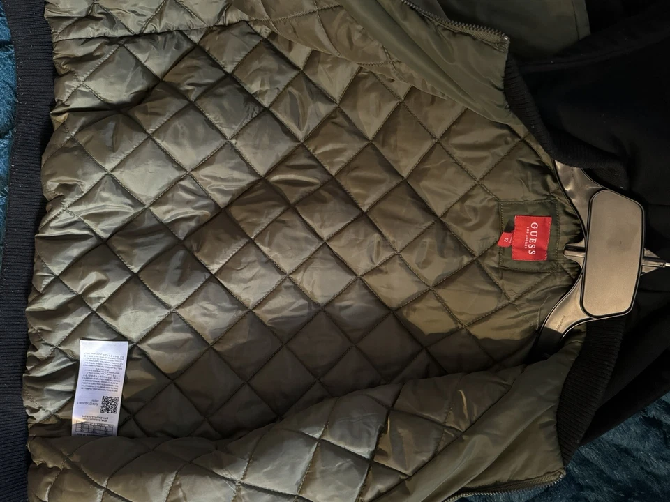 Chaqueta de aviador Guess niños talla 12 Foto 3 de 4