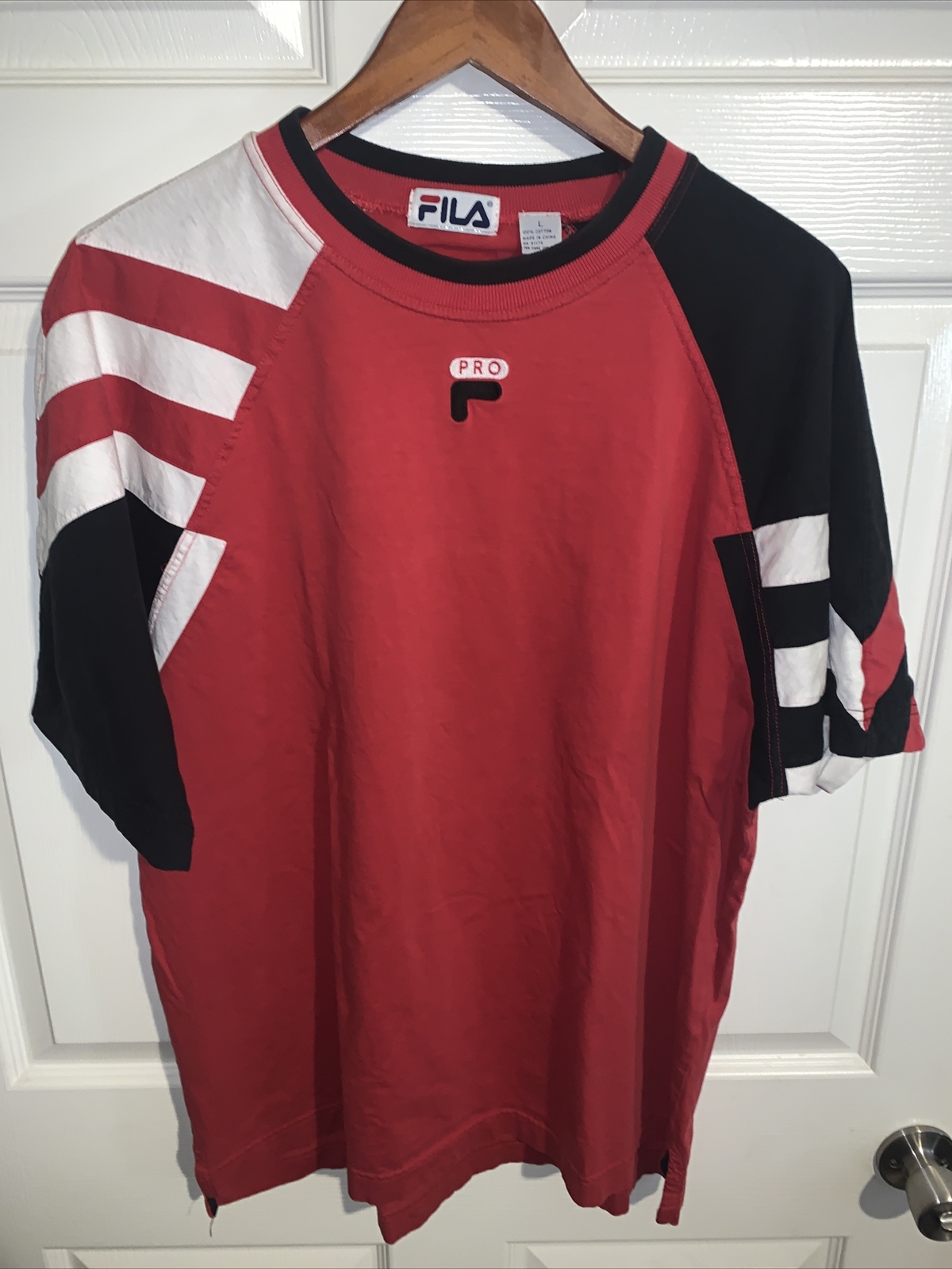 Fila t shirt Large