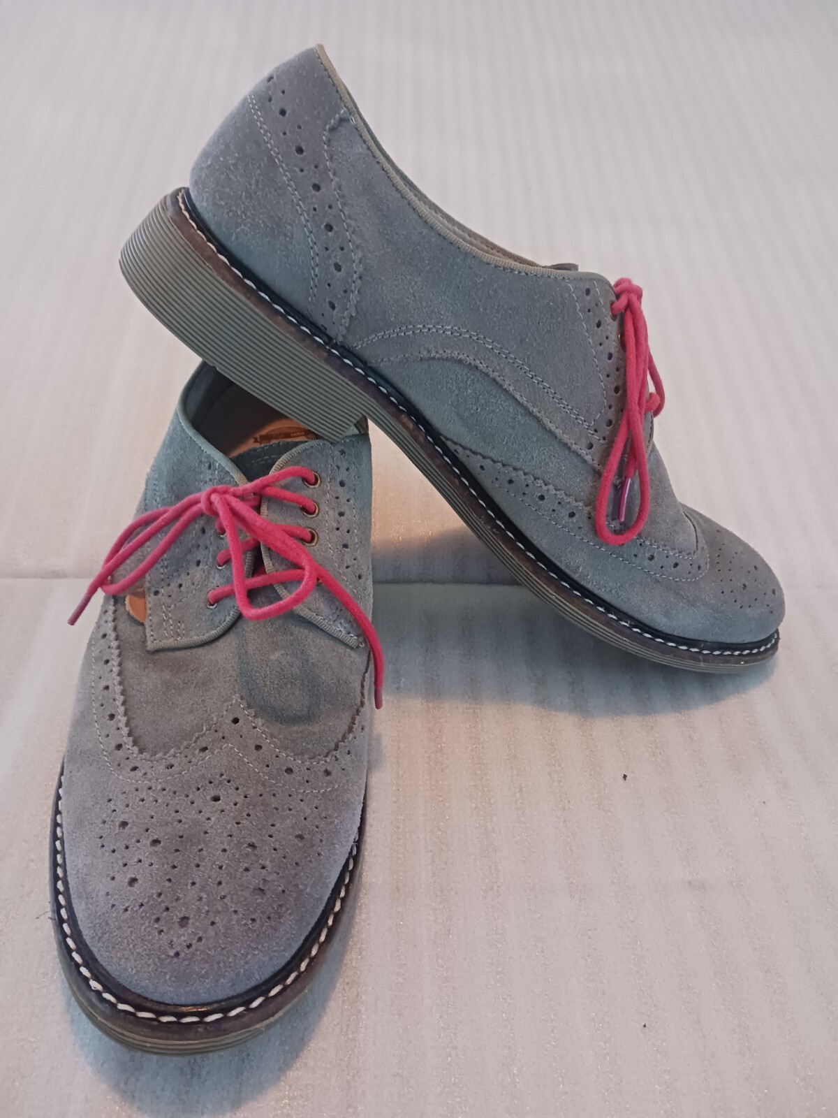 SAOLA Scarpe eleganti Oxford Zigi Soho da uomo grigio pelle scamosciata. Taglia 8 5.