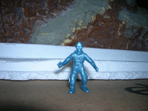 Vintage 1950's Marx Tom Corbett Figure Spaceman 45mm Ray Gun Blue Metallic