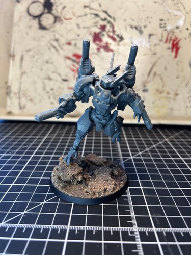 Warhammer 40k Tau Empire / Commander in Coldstar Battlesuit - CONVERSION