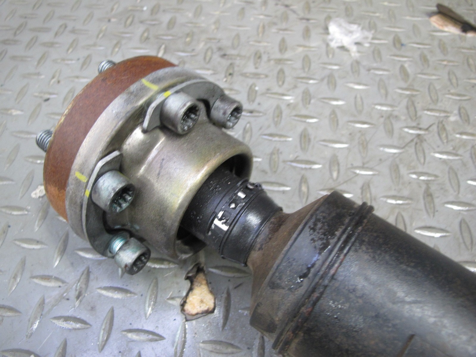 2006-2012 BENTLEY FLYING SPUR AWD REAR DRIVE SHAFT DRIVESHAFT PROPELLER
