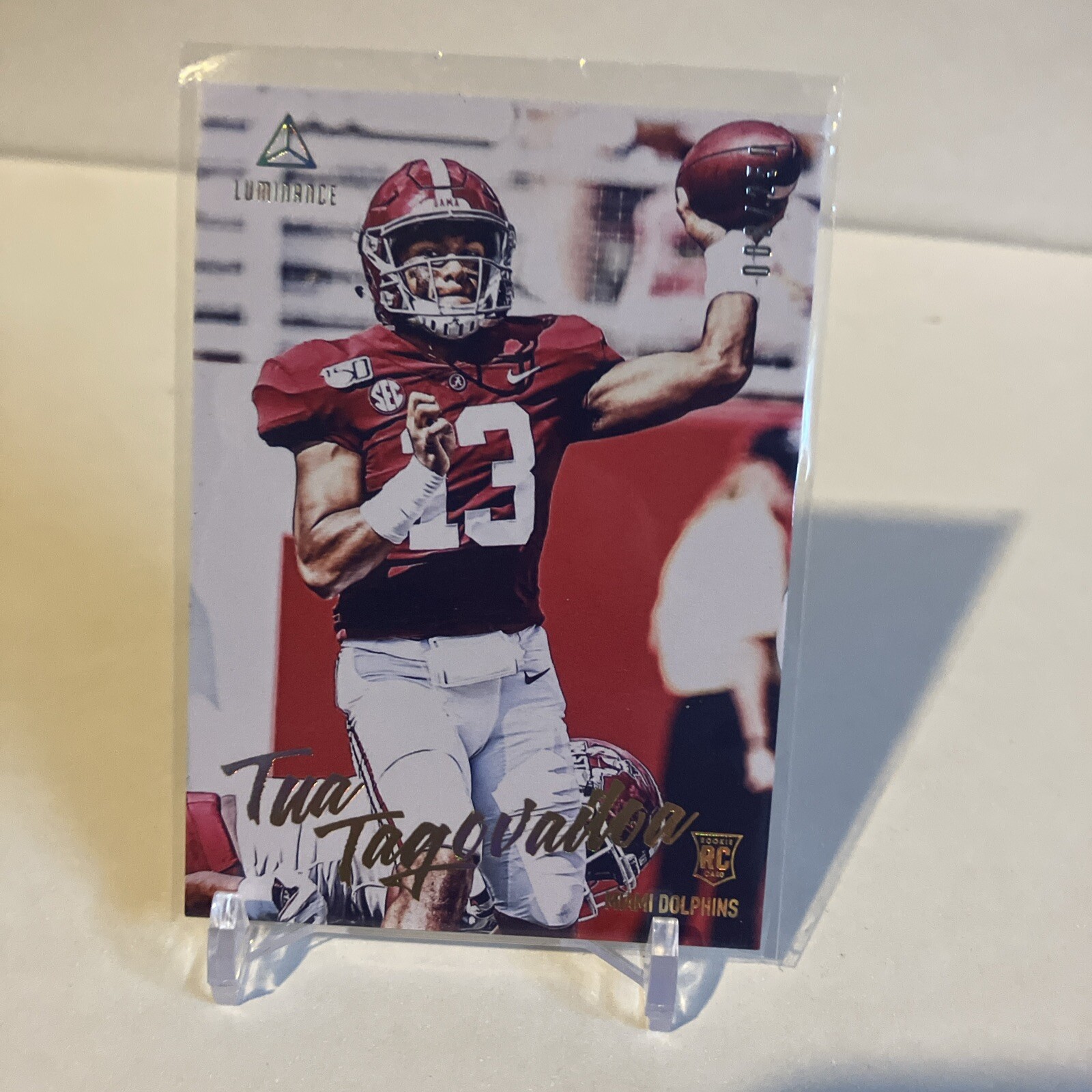 2020 Panini Luminance Gold /250 Tua Tagovailoa #102 Rookie RC SP