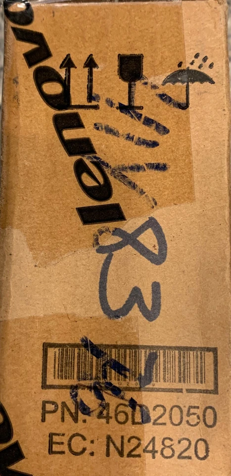 41Y8376 Lenovo 300GB 10K 2.5" 6GBPS SAS HDD 00AD070 - Image 4 of 4