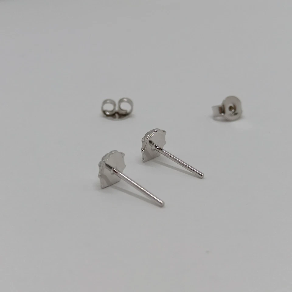 ORECCHINI A BOTTONE COCCINELLA IN ORO BIANCO 18KT 1,2 GRAMMI (1204) - Immagine 3 di 4