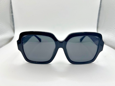 Authentic CHANEL Sunglasses Women Frames Gold Heart CC Black Brand