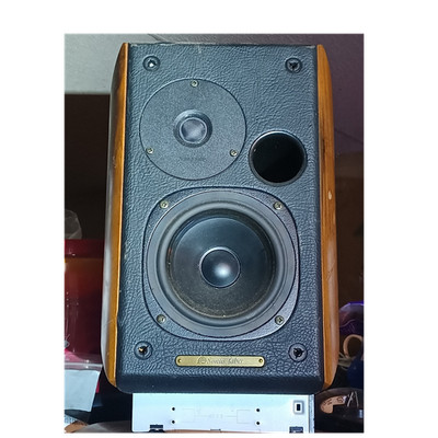 Sonus faber Concertino Bookshelf Speakers 2.0 Wired 8 Ohm Wood Black/Brown