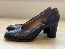 Vintage Etienne Aigner Heels Women s Size 7 Collette Brown Leather