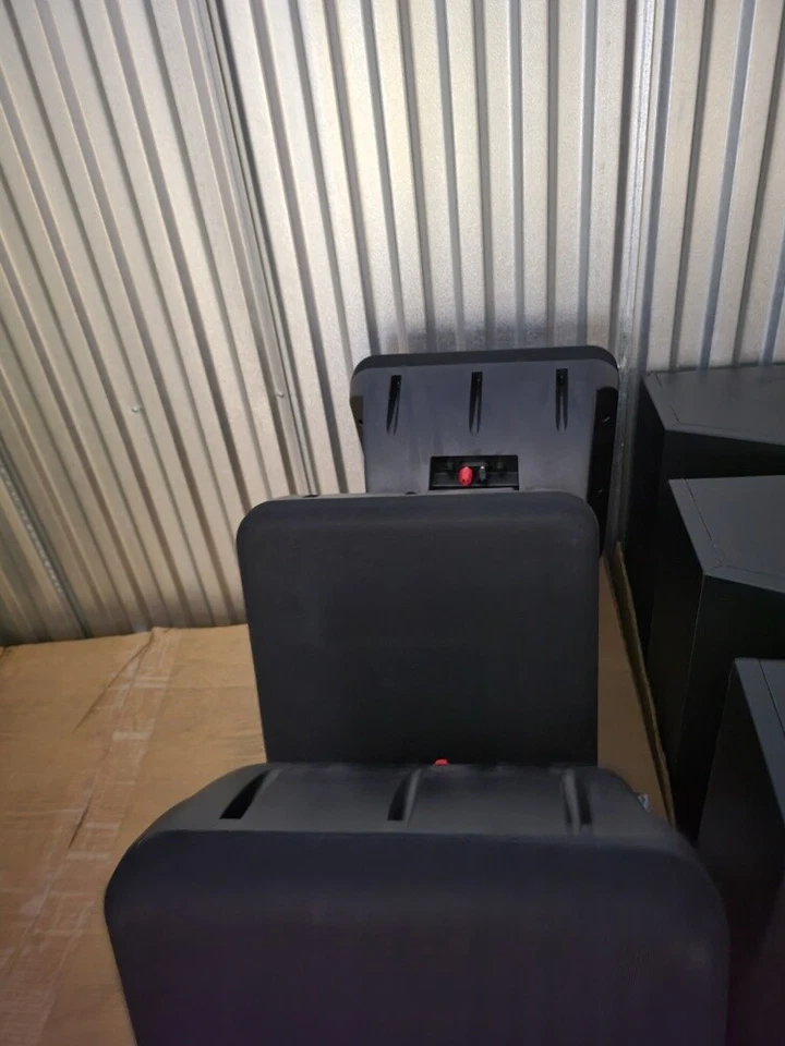  JBL 8320 Compact Cinema Surround Speaker for Digital Applications  - Image 3 of 4