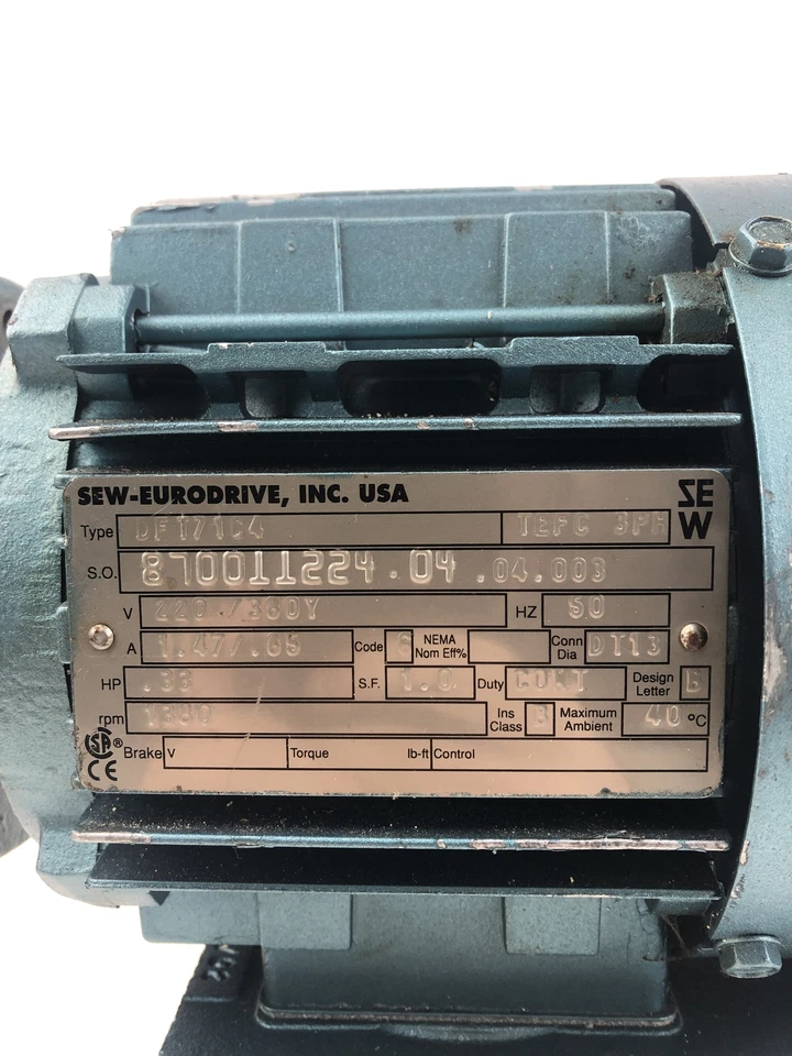 Sew Eurodrive DFT71C4 Gear Motor Class: B 1380RPM .33HP 3PH 230/380V 1.47/.85A - Image 2 of 4