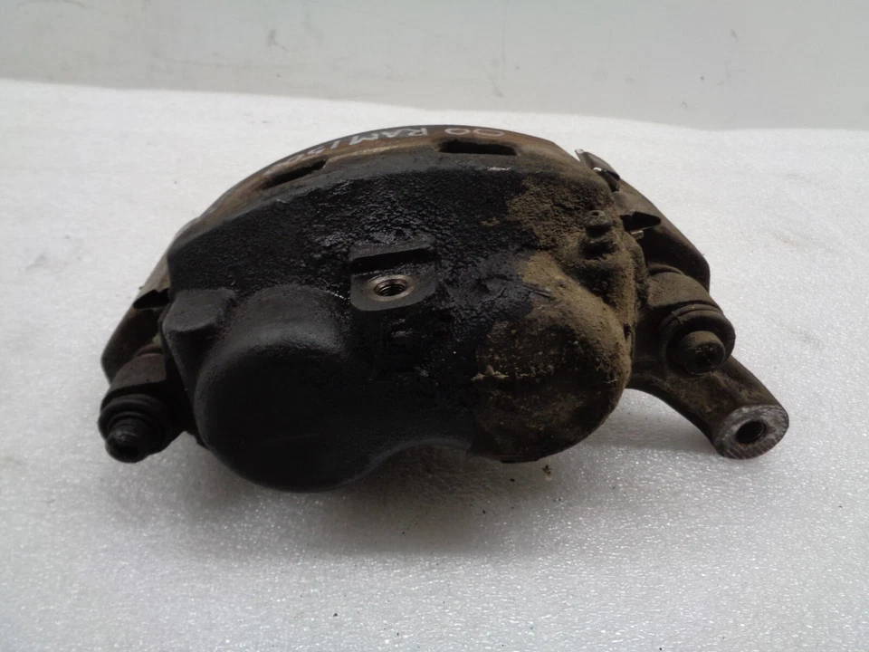 Pinza de freno delantera izquierda del lado del conductor Dodge Ram 1500 Van 2000-2002 OEM AK2411252 Foto 4 de 4