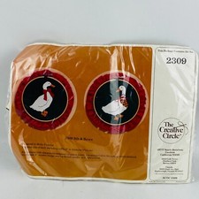 The Creative Circle 2309 Bib Bows Embroidery Kit Christmas Calico Geese Hoops