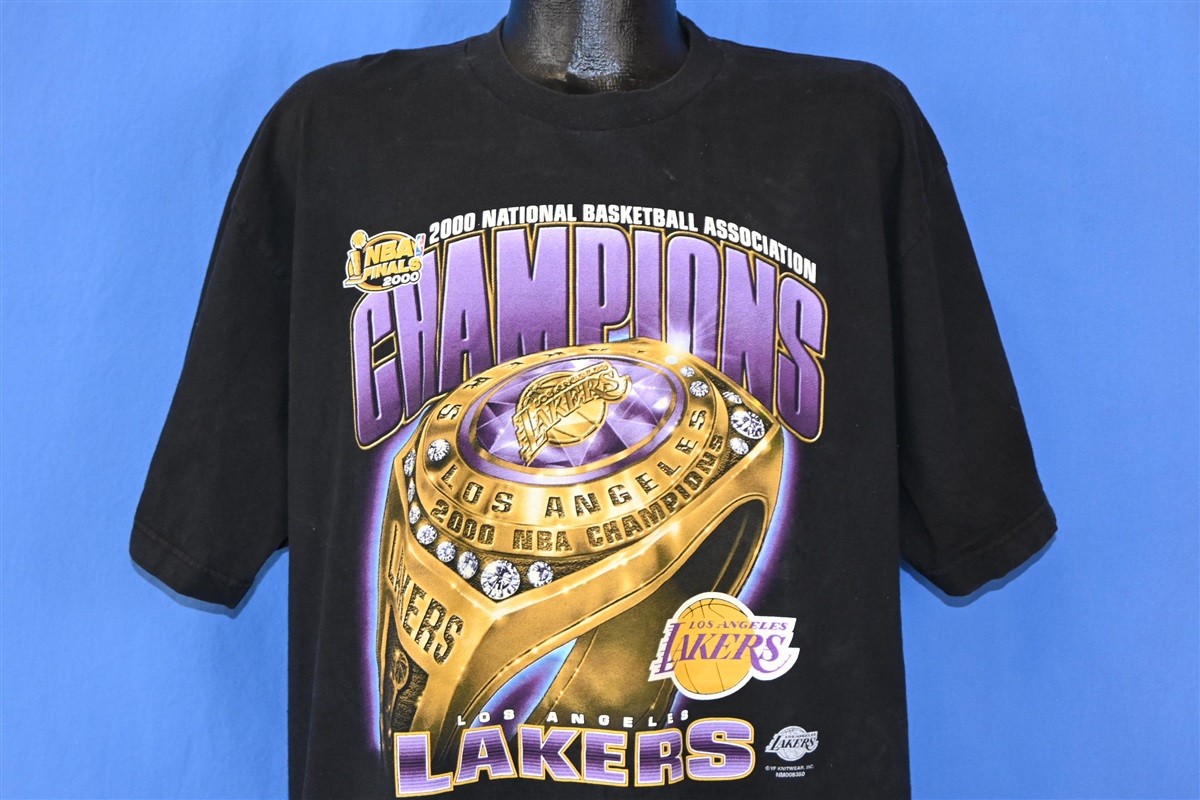 vintage Y2K LOS ANGELES LAKERS NBA FINALS CHAMPIONS 2000 t-shirt