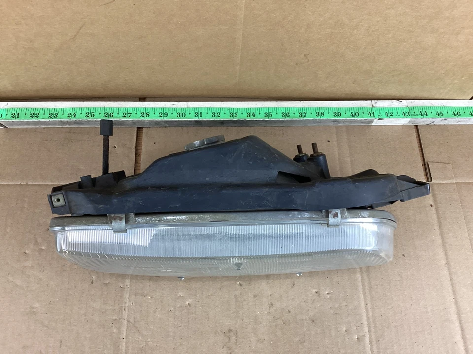 Conjunto de faros delanteros derecho del lado del pasajero Infiniti G20 1991-1996 OEM Foto 4 de 4