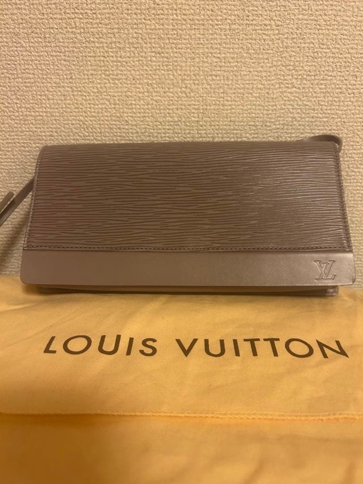 Louis Vuitton Epi Honfleur Shoulder Bag Clutch Leather Grey Limited Used Good