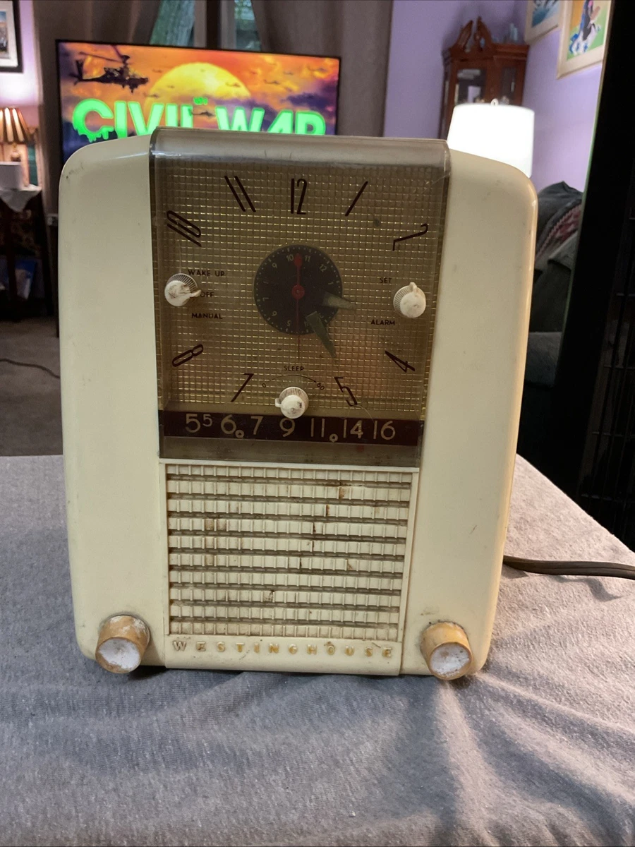 Westinghouse ヴィンテージ ラジオ Westinghouse Clock Radio In Collectible Tube Radios 1950-1959 for