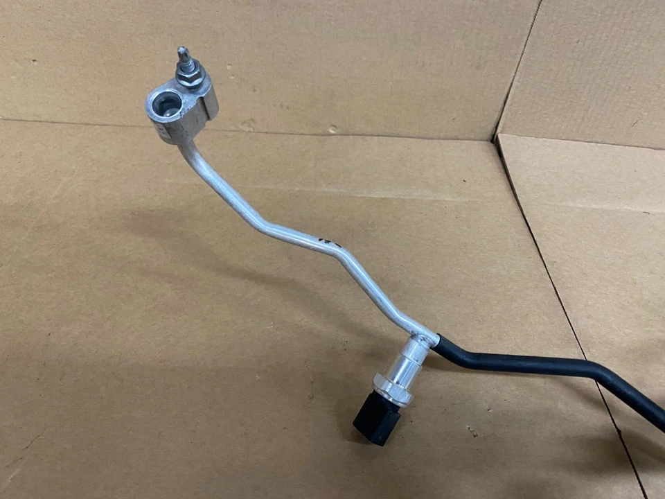 AUDI A3 1.4 HYBRID AIR CON CONDITIONING PIPES 5WA816741B 2021 - 2025 C2518 - Image 2 of 4