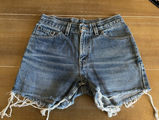 Vintage Levi's 517 Cut Off Women's Shorts USA 7 JR Slim Fit Waist 26" EUC