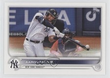 2022 Topps Series 2 Aaron Hicks #497 w7v