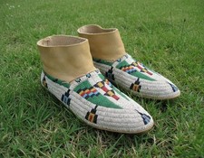 Native American Style Beaded Ankle Powwow Moccasins Multicolor Stripe MC612