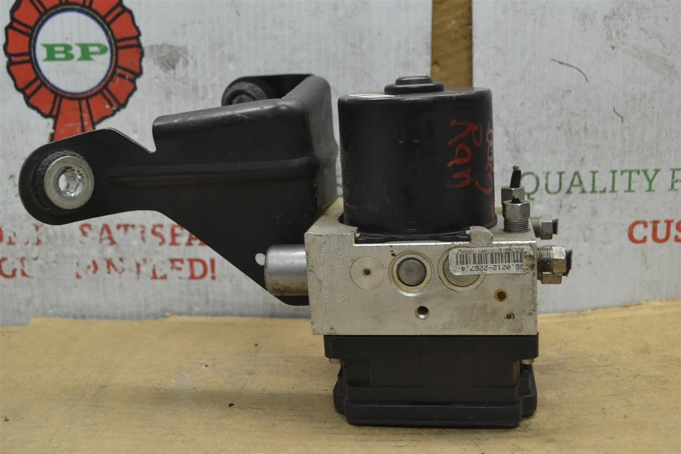 Dodge RAM 2017-20 ABS control de bomba de freno antibloqueo 68292756AC módulo 666-11C4 Foto 4 de 4