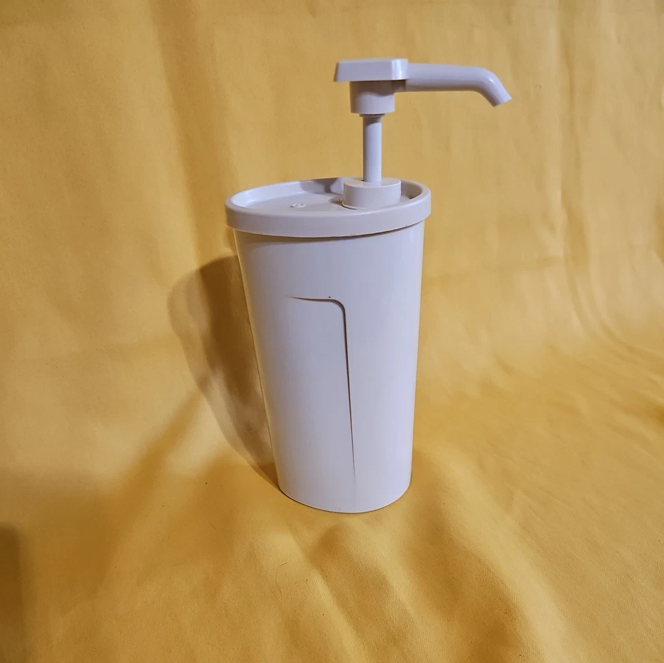 Vintage Tupperware 640 Condiment/Soap Container & 1553 Pump ALMOND  - Image 3 of 4