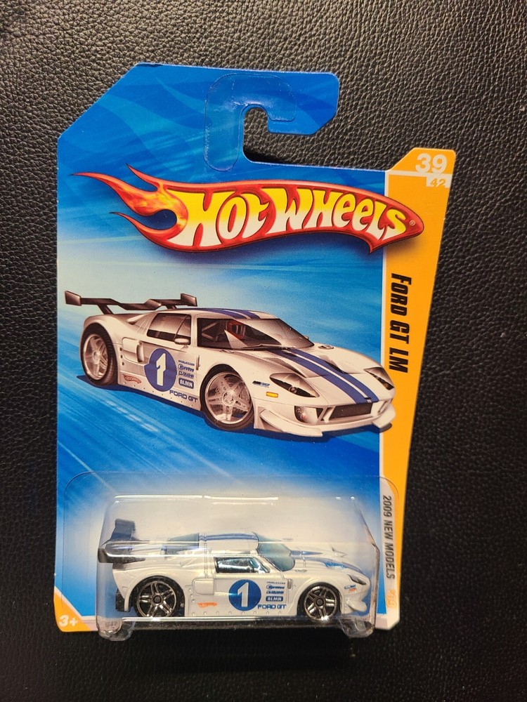 2009 Hot Wheels HW New Models '09 Ford GT LM White Race Car N4042 New