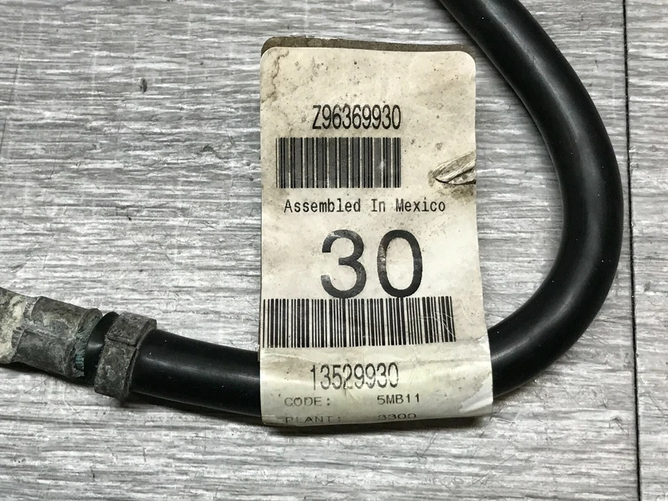 2006-2012 梅赛德斯-奔驰 R ML GL 320 350 550 63AMG 电池接地电缆原始设备制造商 — 第 3/4 张图片