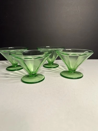4 Vintage Uranium Glass Green Depression Glass Sherbet Dessert Cups Footed READ