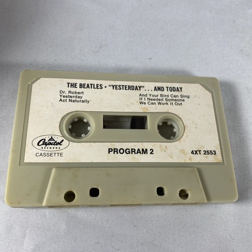 The Beatles Yesterday And Today Cassette Tape 1978 Capitol 4XT 2553 - Picture 5 of 7