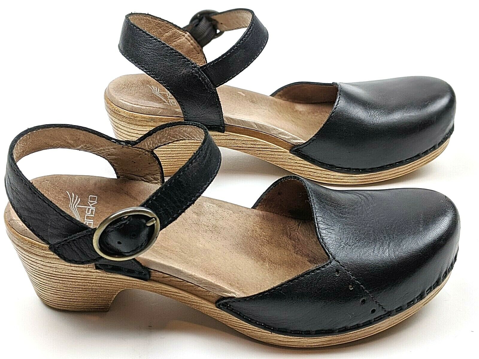 dansko crocs