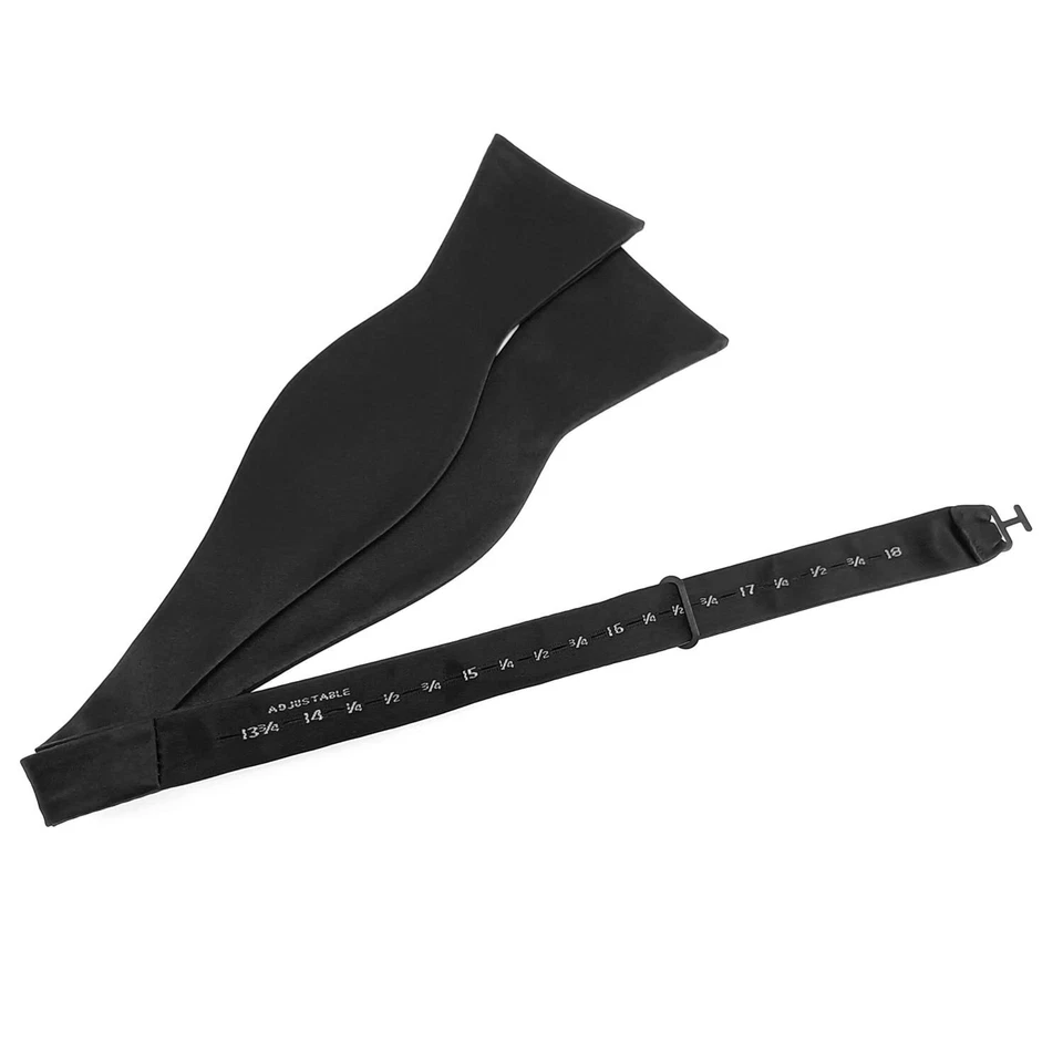 Pajarita de seda tejida jacquard negra lisa para hombre Foto 3 de 4