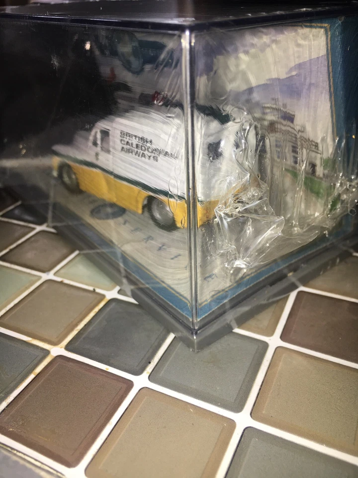 Corgi Morris Minor Van De Británico Caledonian Aero Servicios 06505 Sellado 1.43 - Imagen 4 de 4