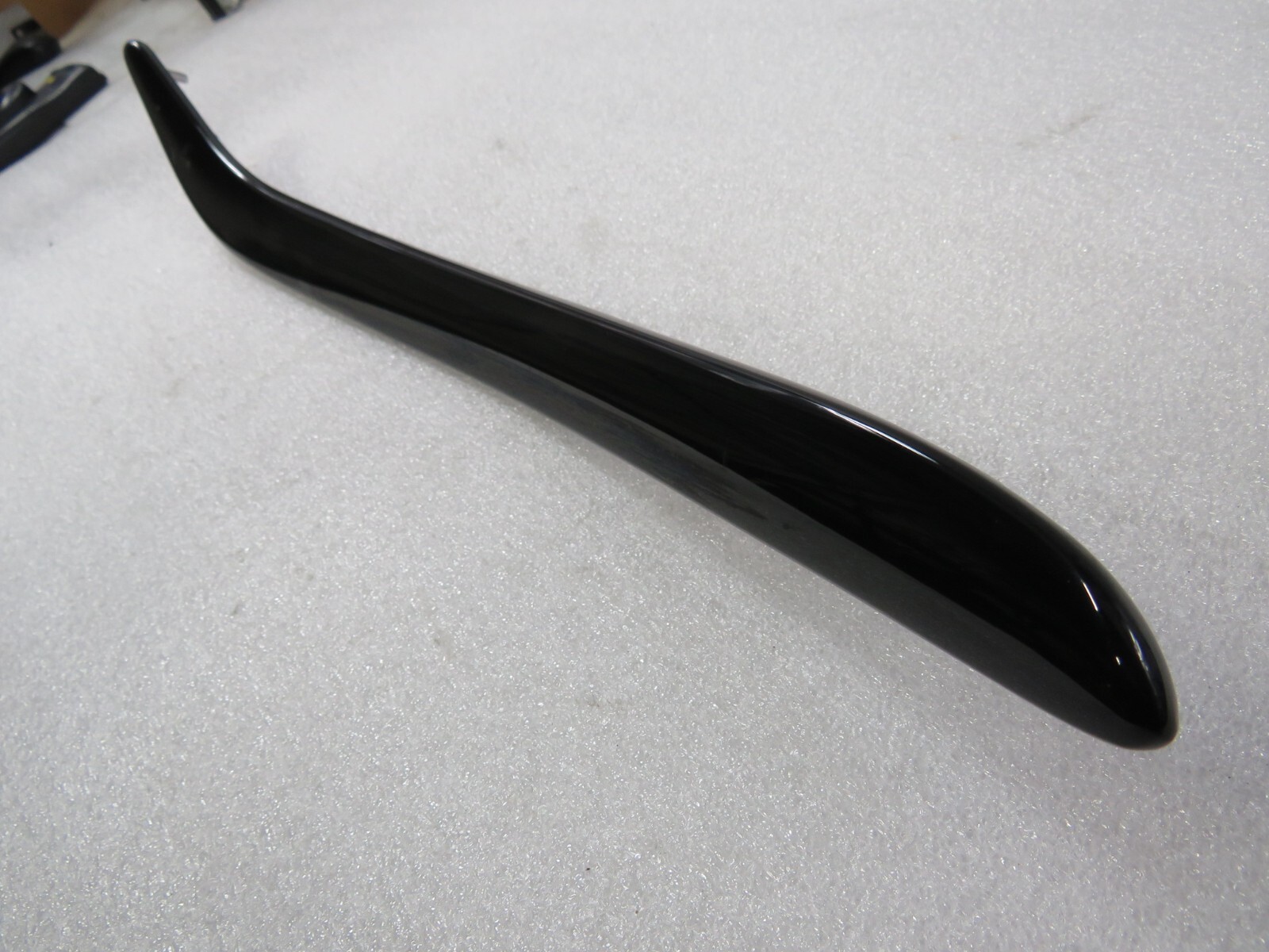 Maserati Granturismo, GranCabrio, LH, Rear Quarter Trim, Used, P/N 35907388