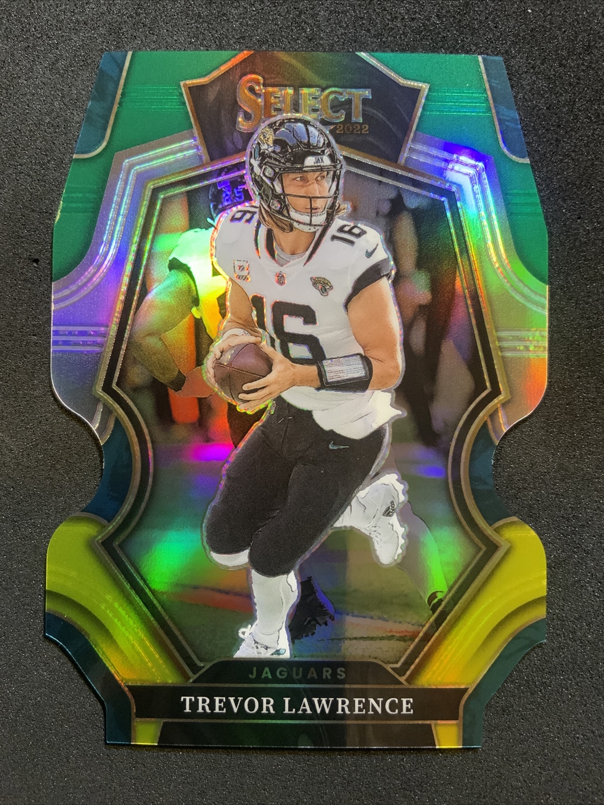 Trevor Lawrence 2022 Select Premier Level Yellow & Green Silver & Prizm Die Cut