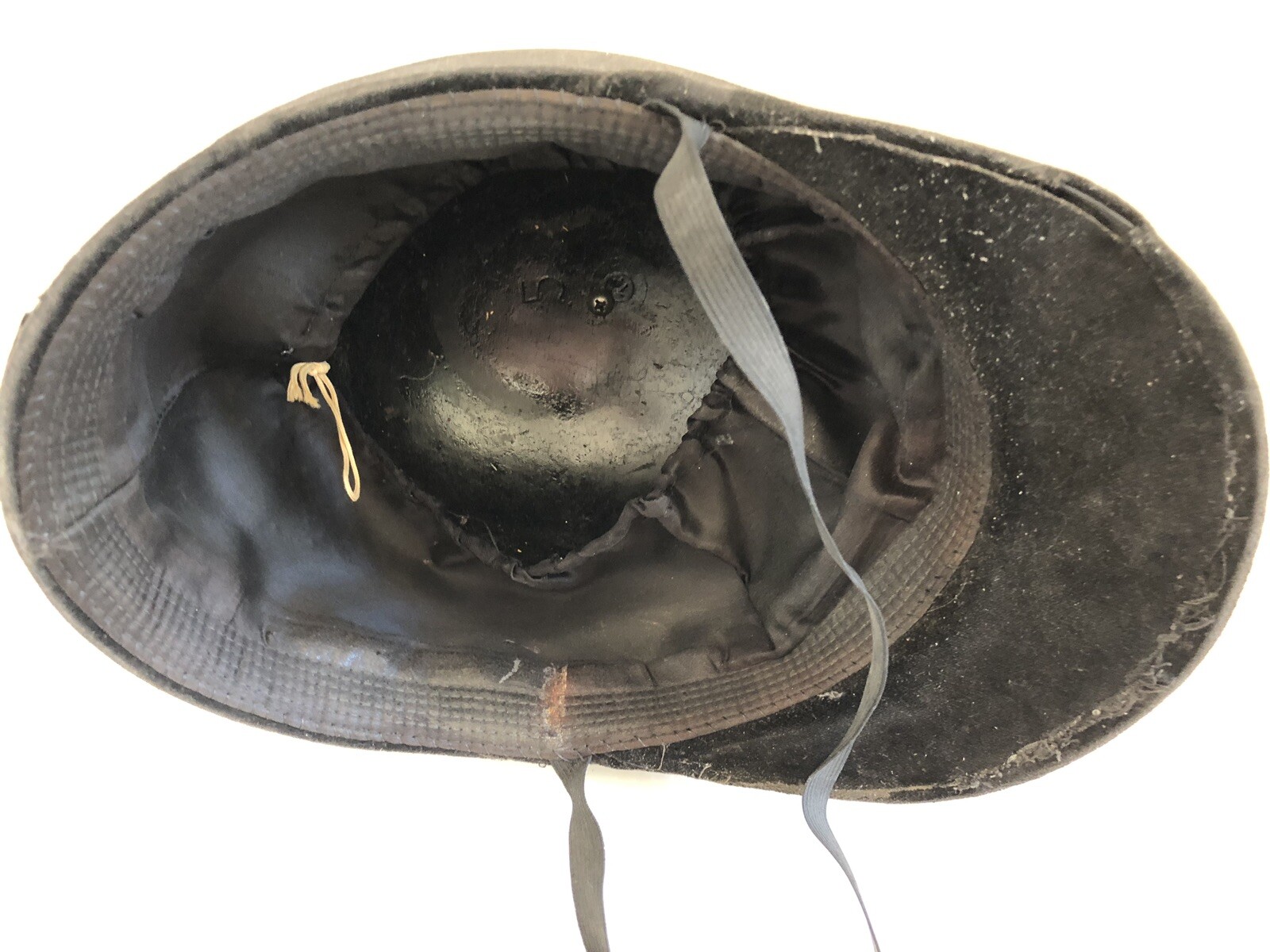 VINTAGE WOMEN'S BLACK VELVET RIDING HAT. EQUESTRIAN PROTECTIVE HAT eBay